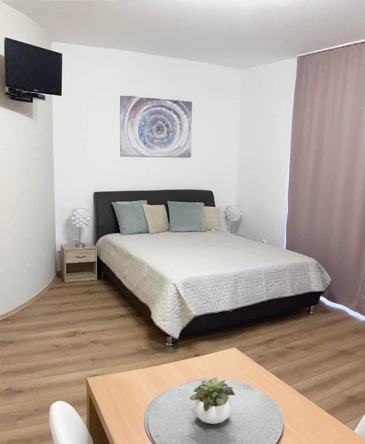 Jade Apartman Heviz Ngoại thất bức ảnh